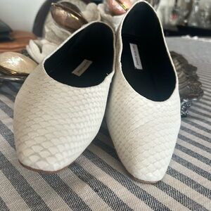 Saks Fifth Avenue white crocodile embossed leather flats